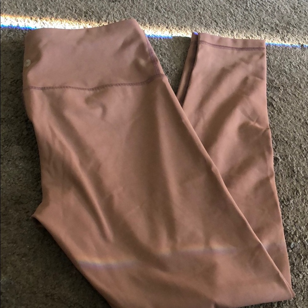 pink/nude color